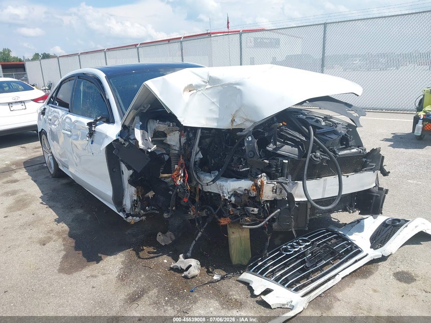 2016 AUDI A8 L auction photo 6