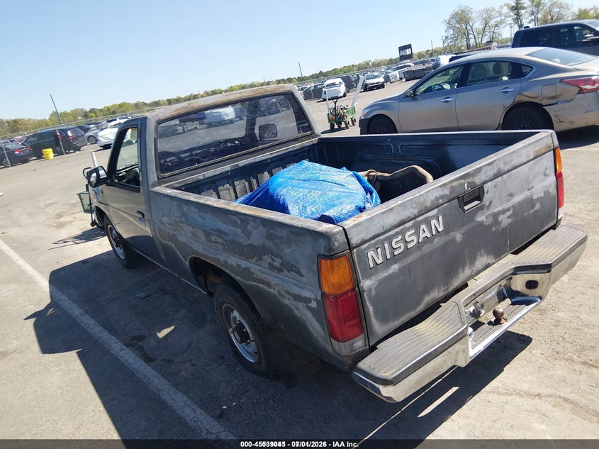 1992 NISSAN TRUCK auction photo 3