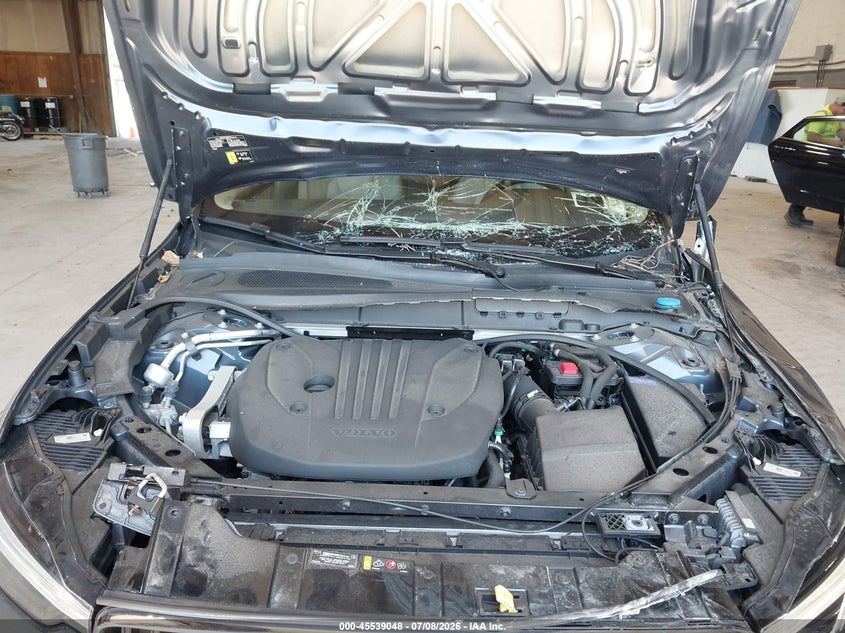 2022 Volvo Xc60 B5 Momentum VIN: YV4L12RK3N1911934 Lot: 45539048