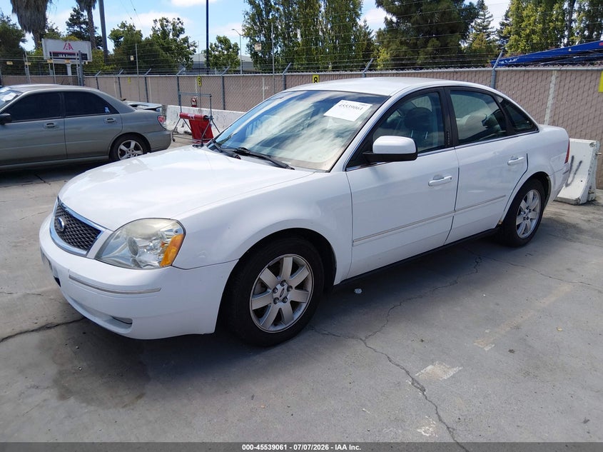 2006 FORD FIVE HUNDRED auction photo 2