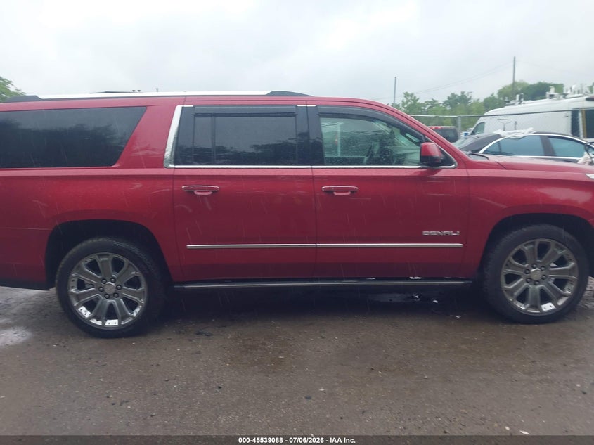 GMC YUKON XL 1500 - zdjęcie 13