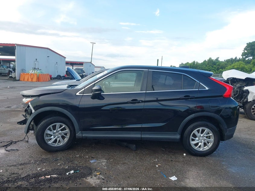 2018 Mitsubishi Eclipse Cross Es VIN: JA4AT3AA7JZ050017 Lot: 45539140