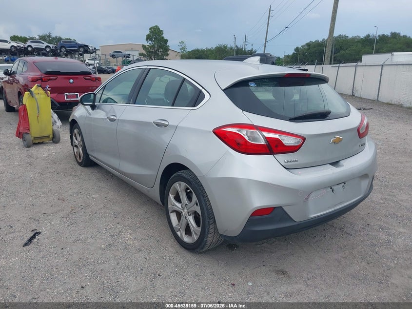 2018 CHEVROLET CRUZE auction photo 3
