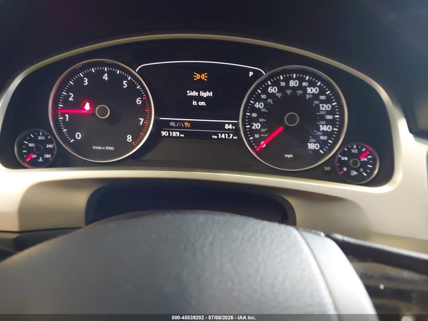 2016 VOLKSWAGEN TOUAREG auction photo 7