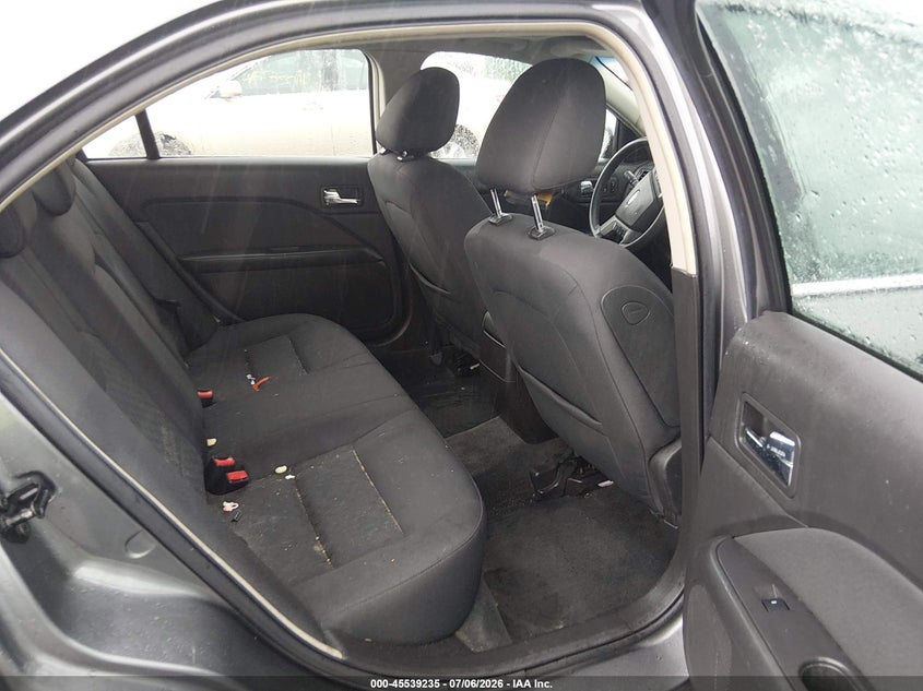 2010 FORD FUSION auction photo 8