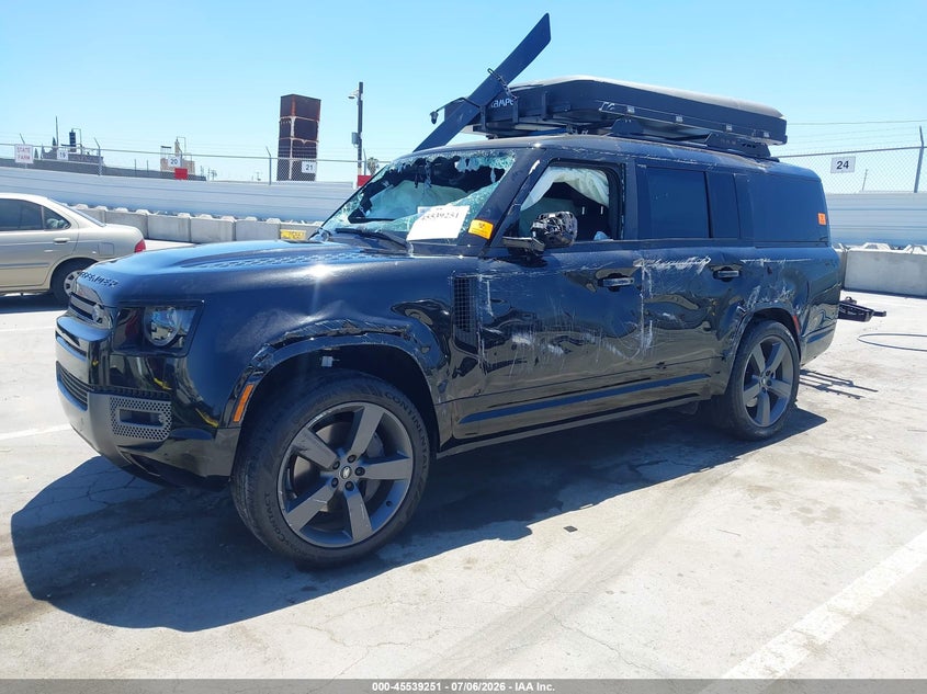 Vin: salewfeu1r2260985, lot: 46037520, land rover defender 130 p400 outbound 20242