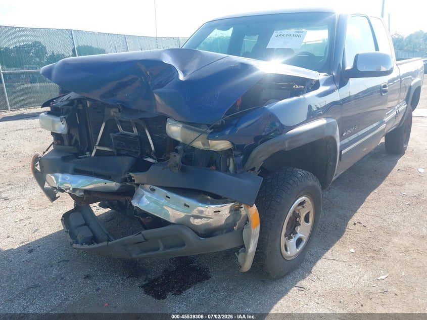 2001 CHEVROLET SILVERADO 2500HD auction photo 6