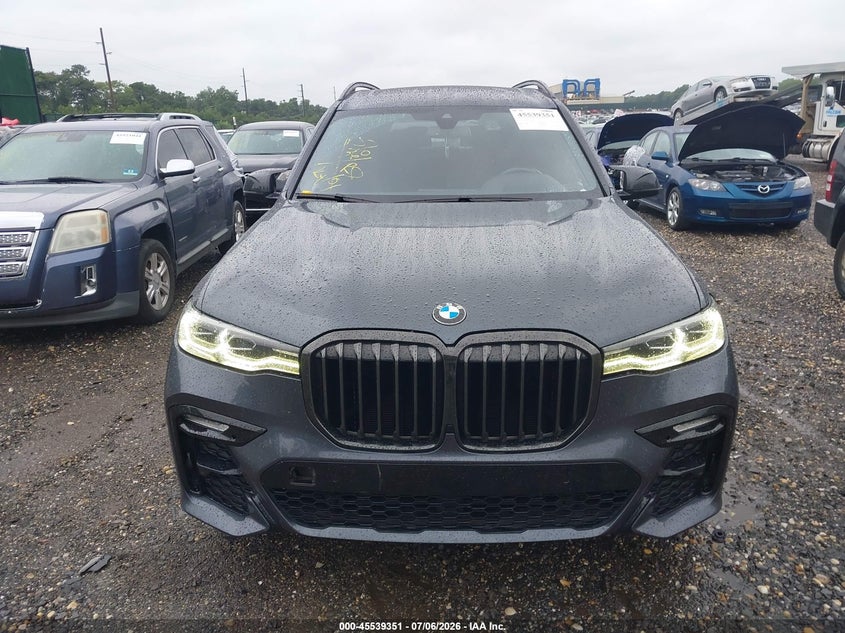 BMW X7 - zdjęcie 12