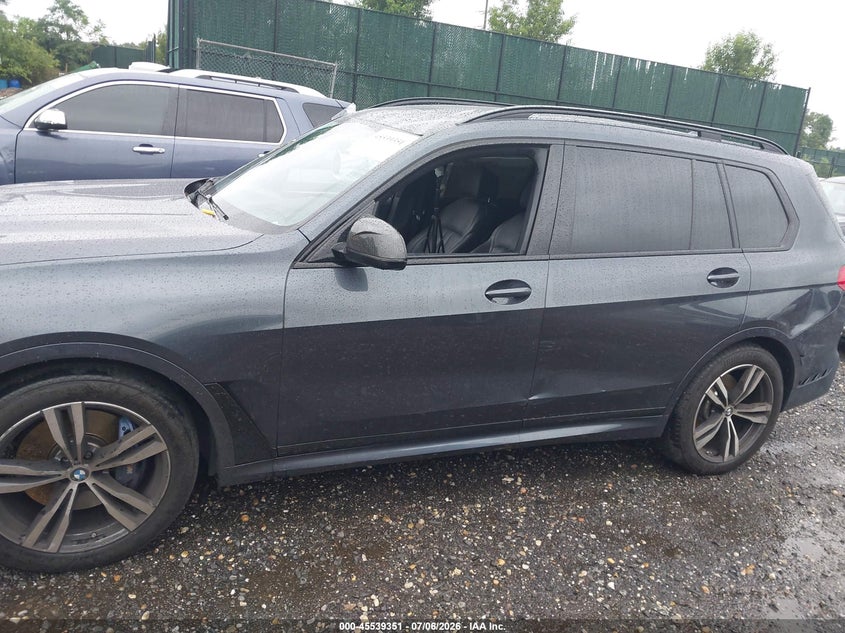 BMW X7 - zdjęcie 14