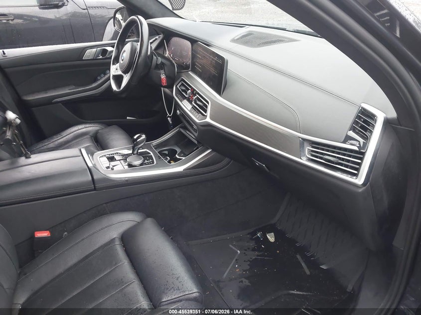 BMW X7 - zdjęcie 5