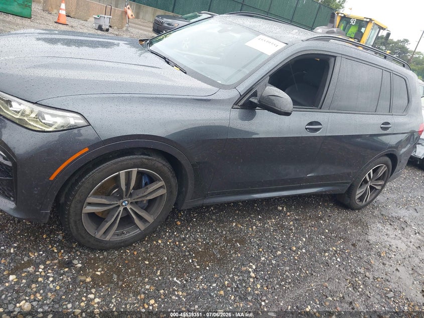 BMW X7 - zdjęcie 6