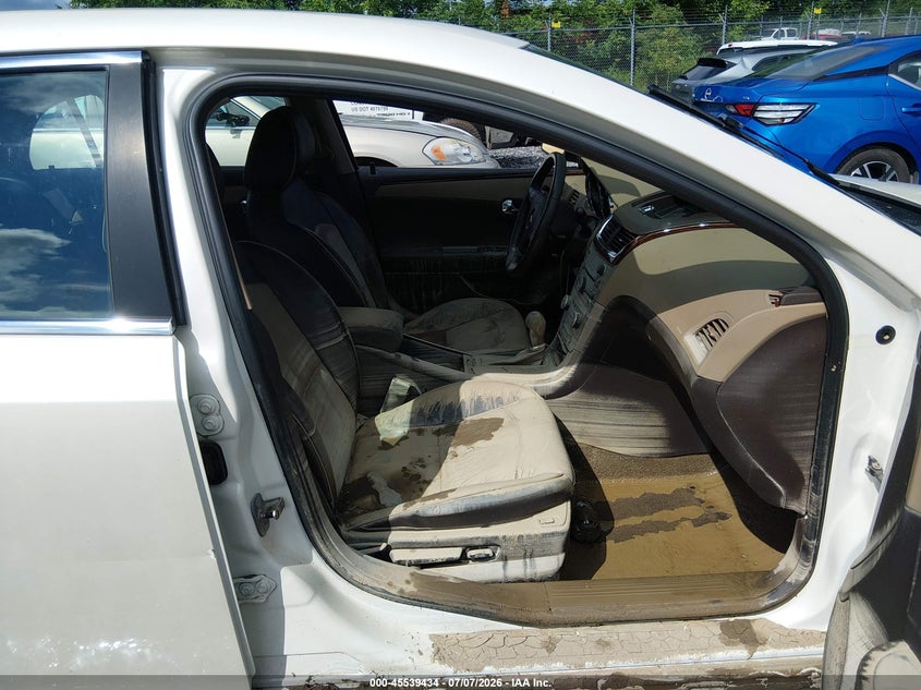 2010 CHEVROLET MALIBU auction photo 5