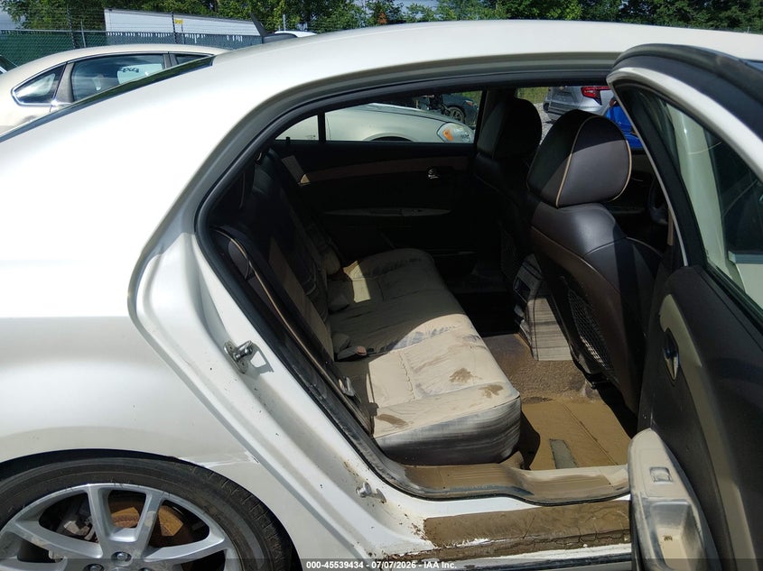 2010 CHEVROLET MALIBU auction photo 8