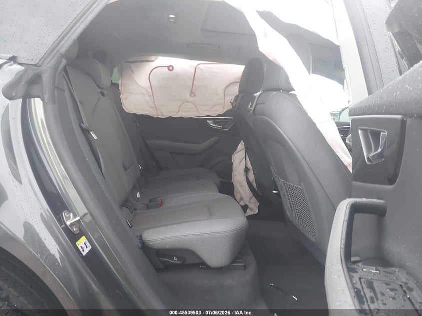 2025 AUDI Q8 auction photo 8