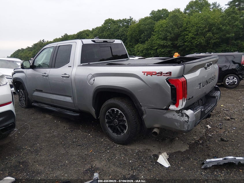 TOYOTA TUNDRA - zdjęcie 13