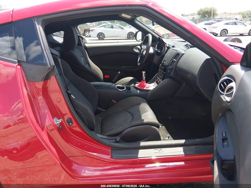 2016 NISSAN 370Z auction photo 5