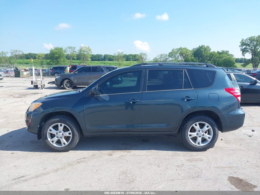 AtlanticExpress - Toyota RAV4