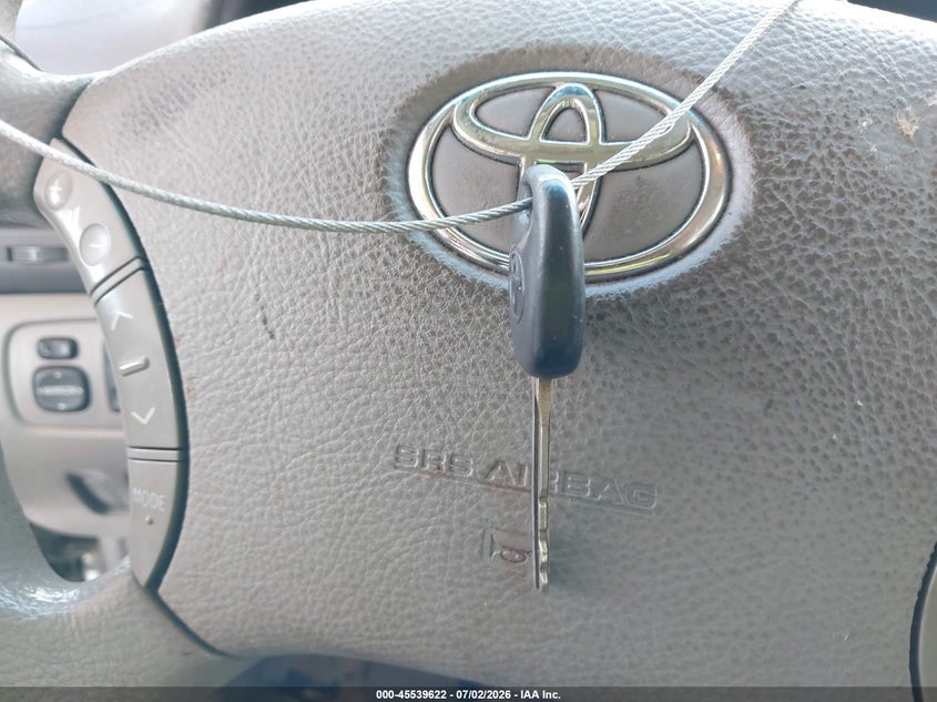 AtlanticExpress - Toyota Sienna