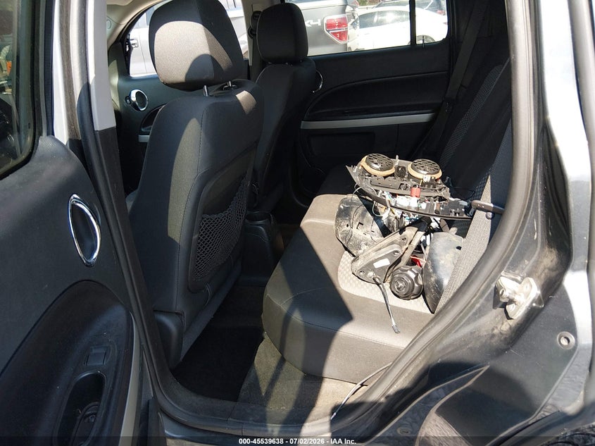 2011 CHEVROLET HHR auction photo 8