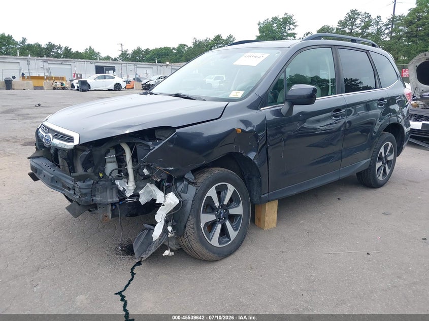 2018 SUBARU FORESTER auction photo 6