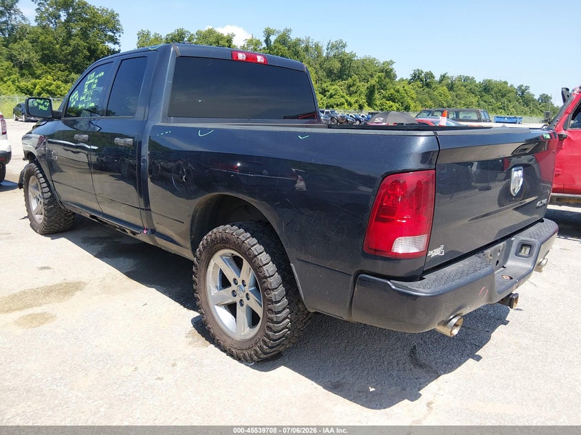 Vin: 1c6rr7ft2hs771719, lot: 46037977, ram 1500 express  4x4 6'4 box 20173