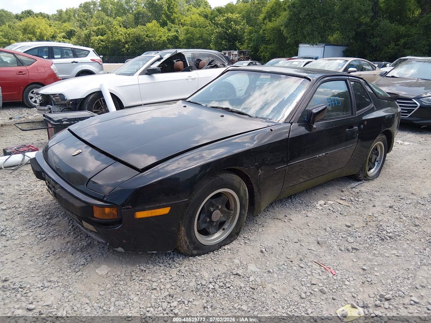 1985 PORSCHE 944 auction photo 2