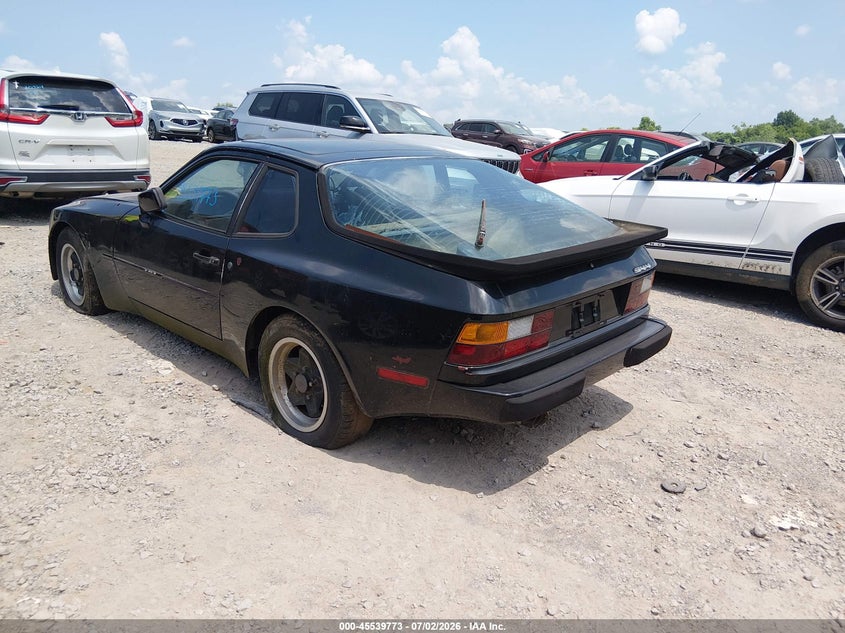 1985 PORSCHE 944 auction photo 3