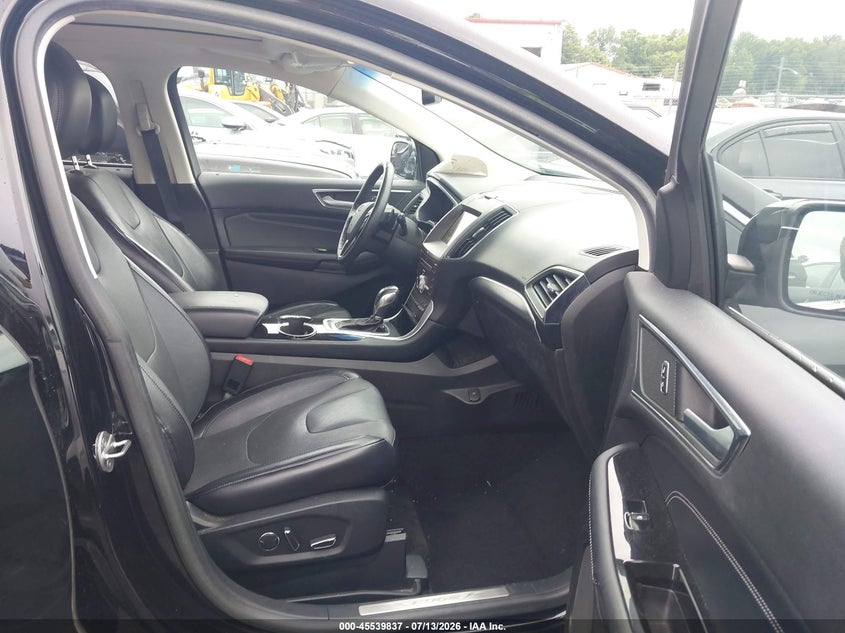 2018 FORD EDGE auction photo 5