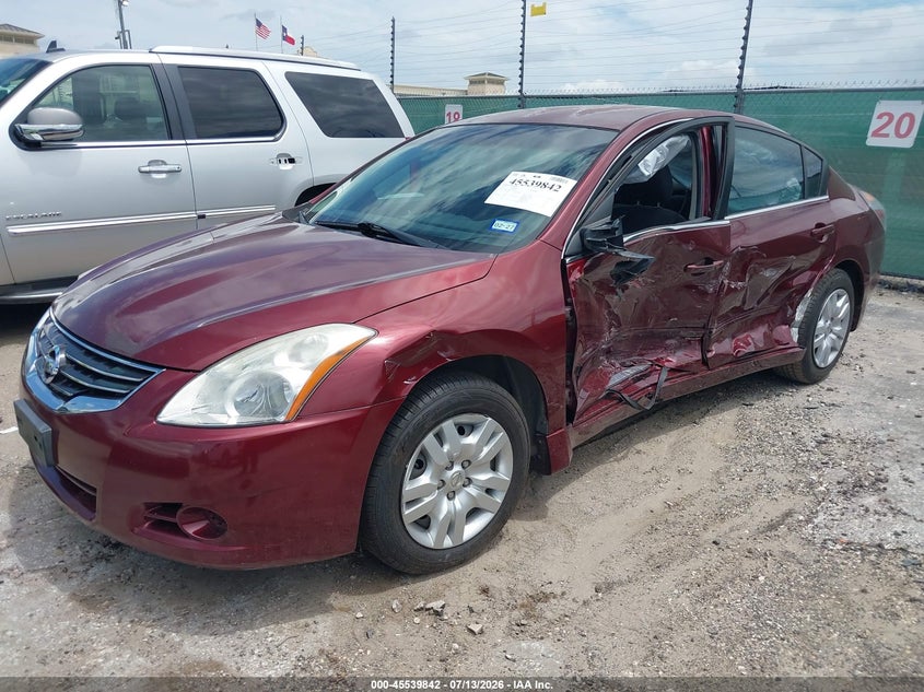 2010 NISSAN ALTIMA auction photo 2