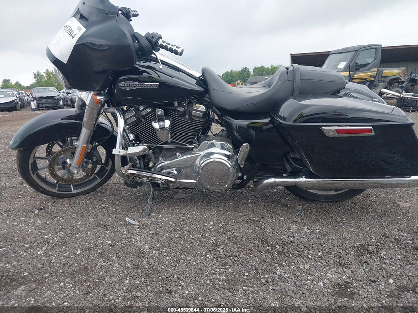 2022 Harley-Davidson Flhx VIN: 1HD1KBC15NB605611 Lot: 45539844