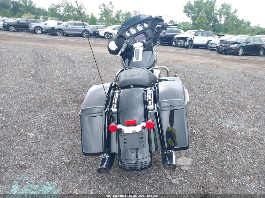 2022 Harley-Davidson Flhx VIN: 1HD1KBC15NB605611 Lot: 45539844