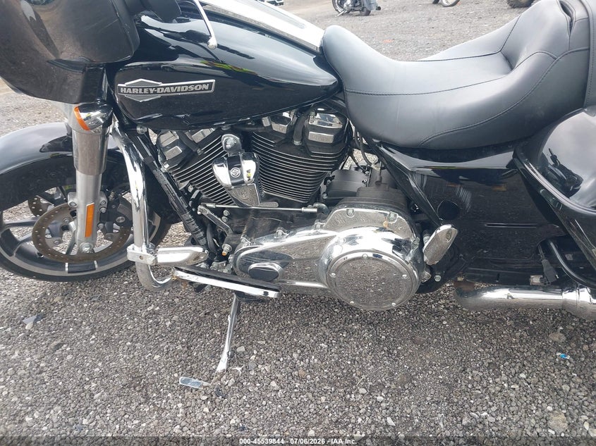 2022 Harley-Davidson Flhx VIN: 1HD1KBC15NB605611 Lot: 45539844