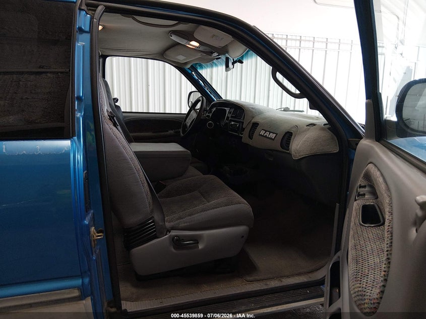 DODGE RAM 1500 1999 VIN 3B7HF13Z4XG109956
