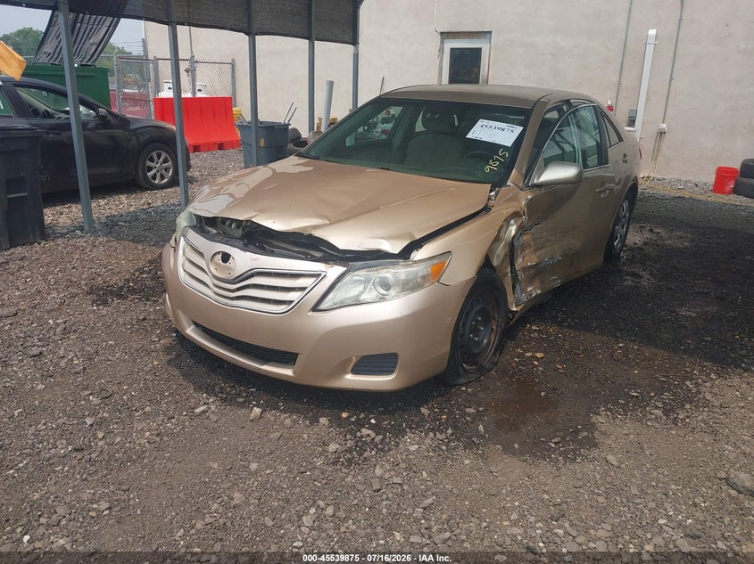 2010 Toyota Camry, Удар спереди, IAAI, VIN 4T1BF3EK5AU048814 — фото 2