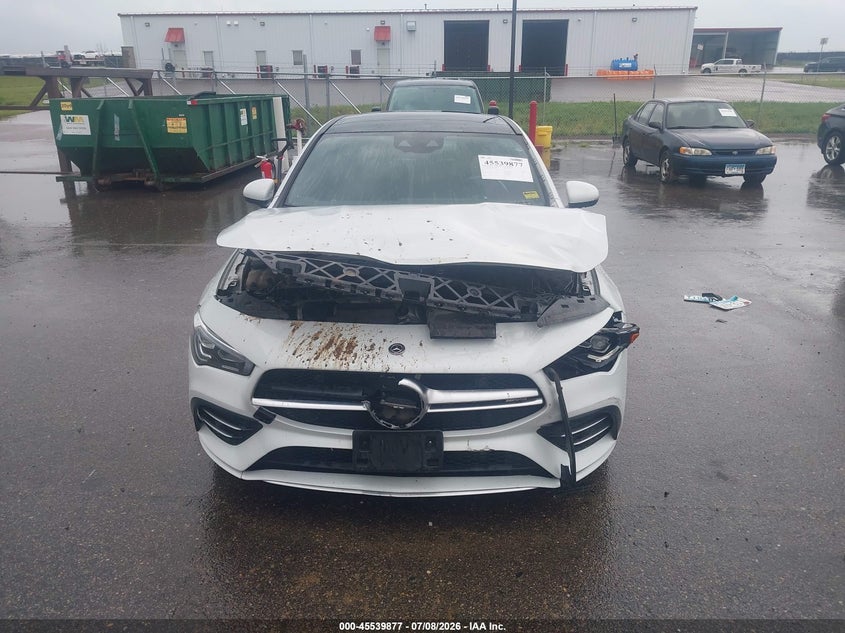 MERCEDES-BENZ AMG CLA 35 - zdjęcie 13