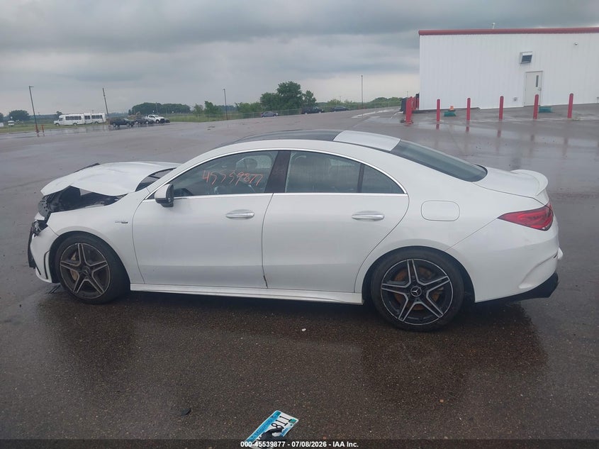 MERCEDES-BENZ AMG CLA 35 - zdjęcie 15