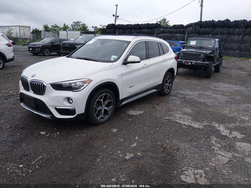 2018 Bmw X1 Xdrive28i WBXHT3C30J5F88252 photo 1