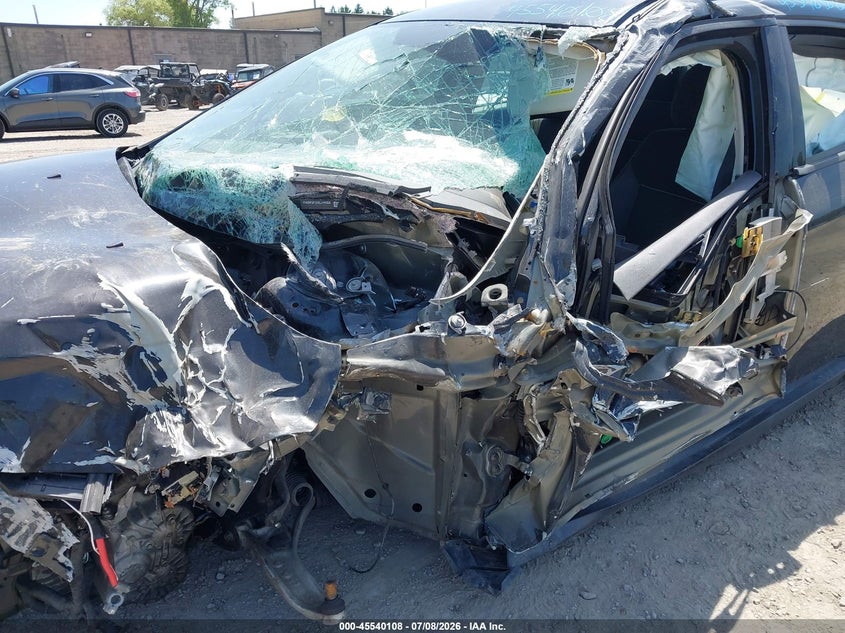 2014 FORD FOCUS auction photo 6