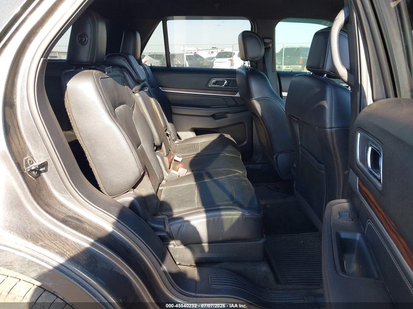 FORD EXPLORER 2017 VIN 1FM5K7F84HGB16550