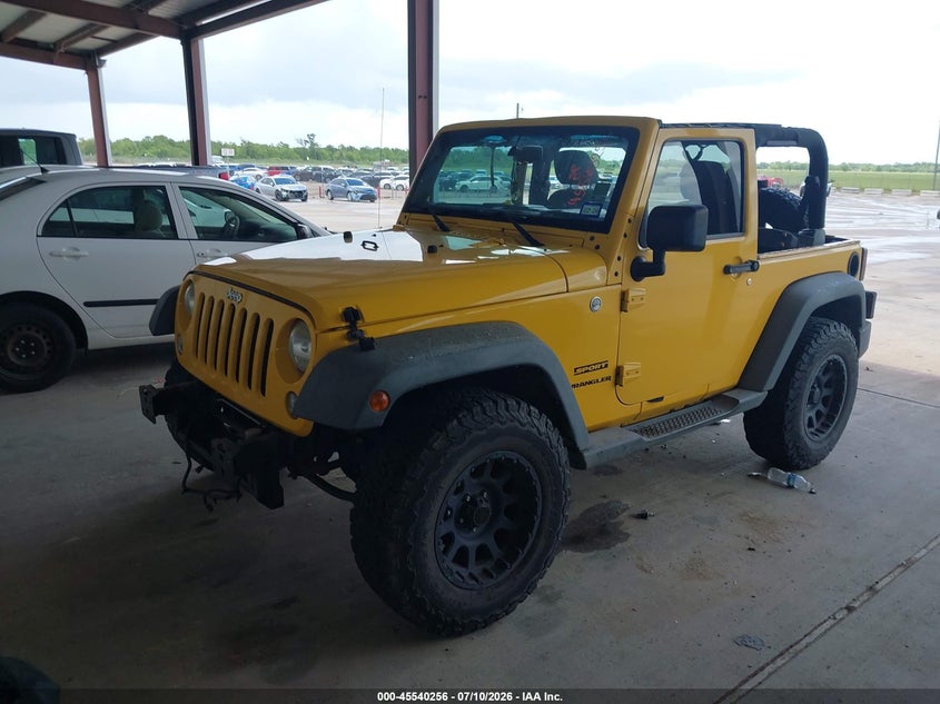 2015 Jeep Wrangler, Front End, IAAI, VIN 1C4AJWAG2FL611607 — photo 2