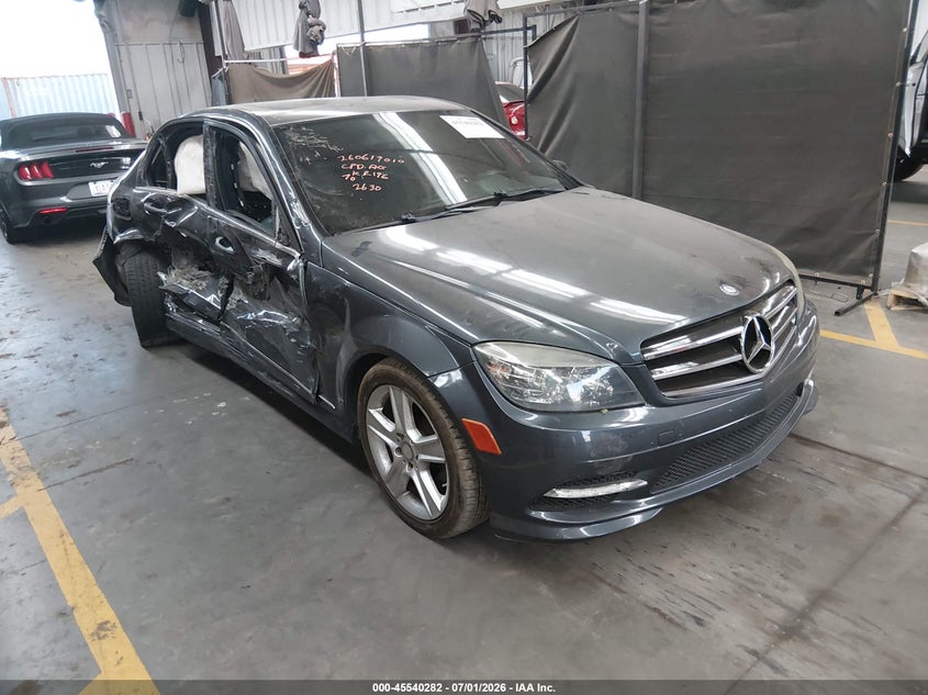 2011 Mercedes-benz C 300