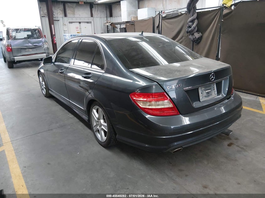 2011 MERCEDES-BENZ C 300 auction photo 3