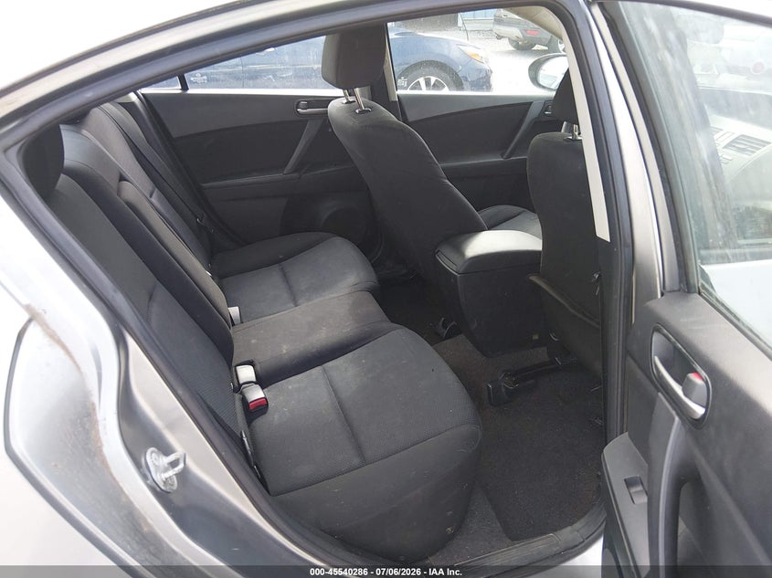 2011 MAZDA MAZDA3 auction photo 8