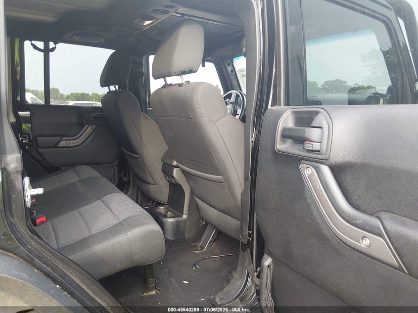 2011 JEEP WRANGLER UNLIMITED auction photo 8