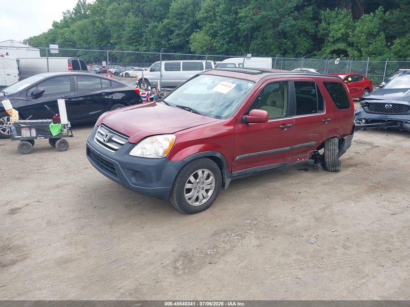2005 Honda CR-V, Левый зад, IAAI, VIN SHSRD78845U327808 — фото 2