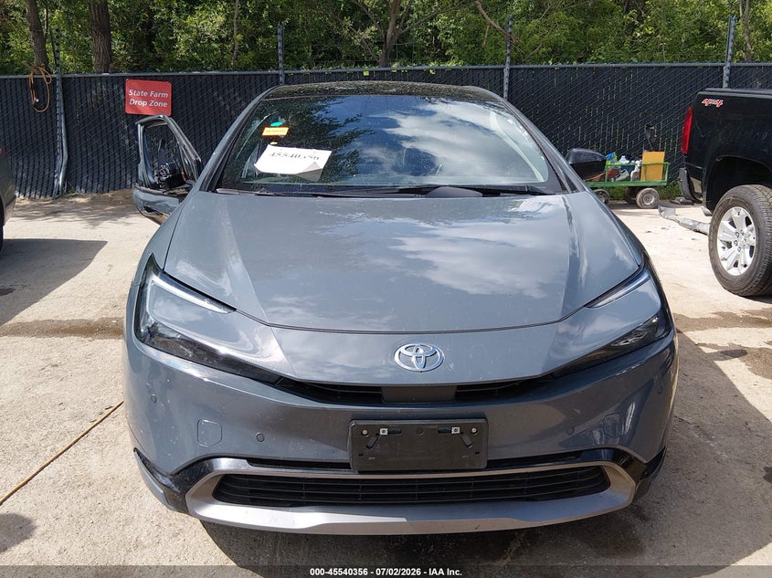 TOYOTA PRIUS - zdjęcie 12