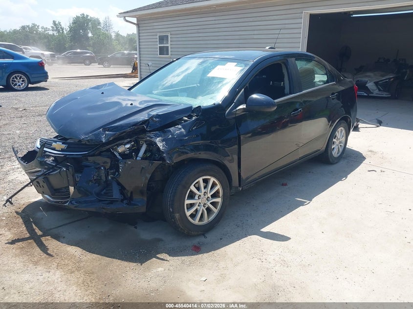 2018 CHEVROLET SONIC auction photo 2