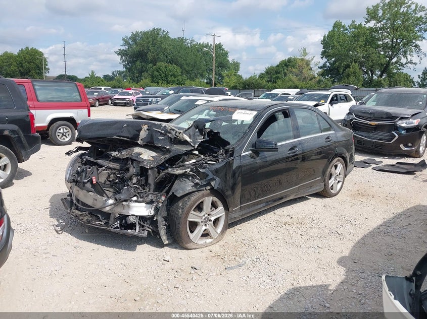 2011 MERCEDES-BENZ C 300 auction photo 2
