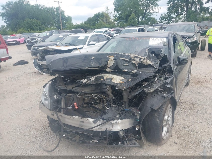 2011 MERCEDES-BENZ C 300 auction photo 6