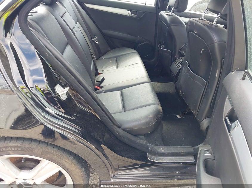 2011 MERCEDES-BENZ C 300 auction photo 8